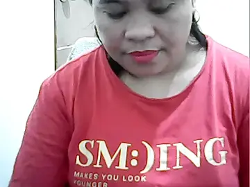 Cutechubbypinay  live sex cam