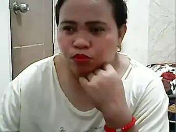 Hotchubbypinay  live sex cam