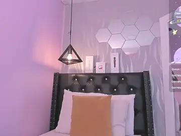 Lucia-cute  live sex cam