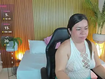 Nahia_13  live sex cam