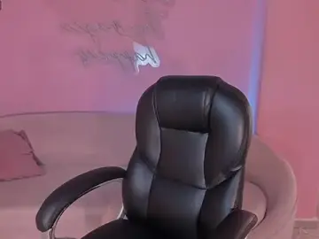 CandaseRussell  live sex cam