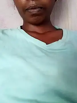 Miss-doll  live sex cam