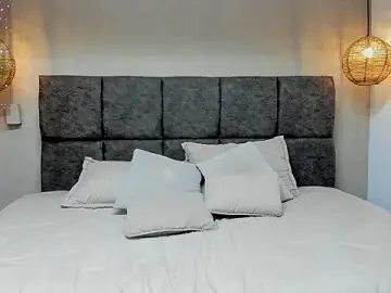 Ema__cute  live sex cam
