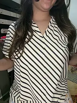 Cute_Hasina_1122  live sex cam