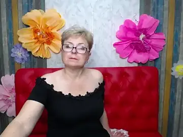 EmiliaGree  live sex cam