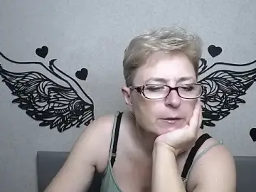 EmiliaGree  live sex cam