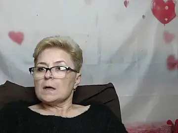 EmiliaGree  live sex cam