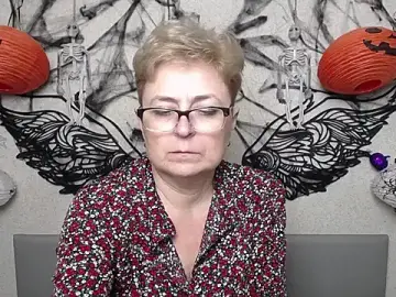 EmiliaGree  live sex cam