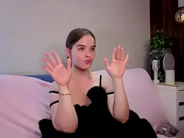 PearlieGarufi  live sex cam