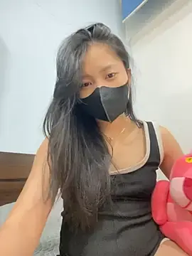 Sunny-Jen69  live sex cam