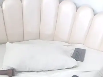 VioletXia_  live sex cam