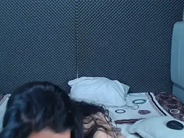 _joy_yva  live sex cam