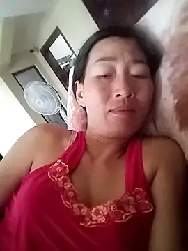 Lris-Beauty77  live sex cam