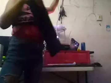 Sweetsinisabella  live sex cam