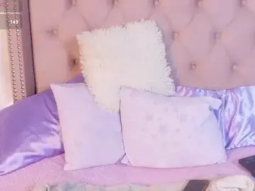 Vintoria_cherry  live sex cam