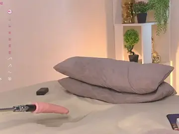 AlmaRobinson  live sex cam