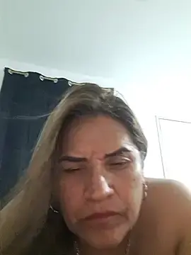 Milena_Foox  live sex cam