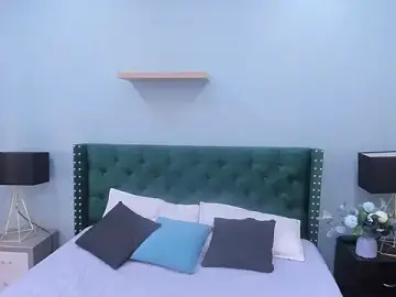 VioletaNova  live sex cam
