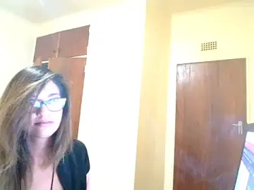 KarmicQueen669  live sex cam
