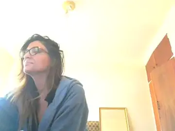 KarmicQueen669  live sex cam