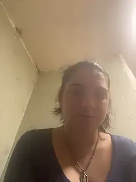 AlicePearll  live sex cam