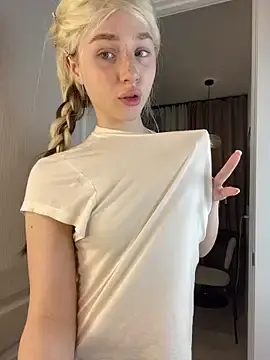 KittiLin  live sex cam