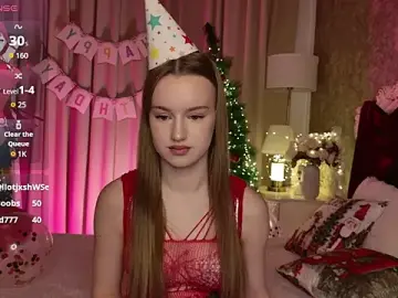 Lucy_Shaw  live sex cam