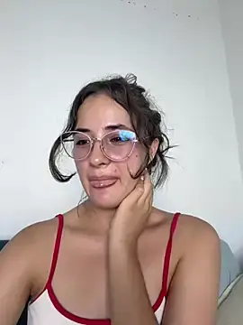 M_iiaa  live sex cam
