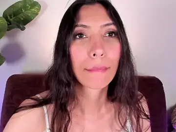 Miss_veronicaa2  live sex cam