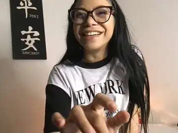 Lil_lexi6  live sex cam