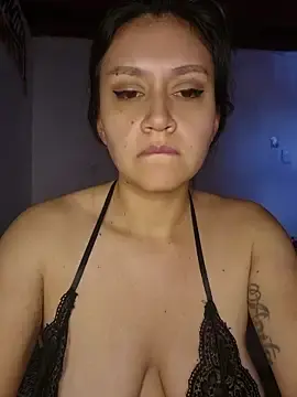 Lombarlana-89  live sex cam