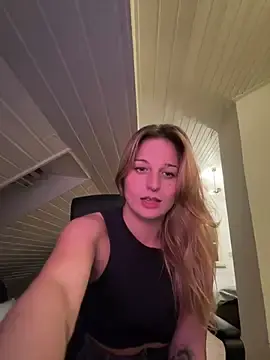 Lilo_jung  live sex cam