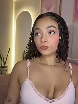 MilaStark_  live sex cam