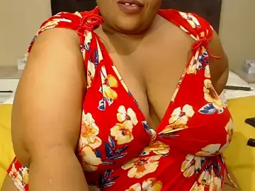 ONIONBOOOTY69  live sex cam