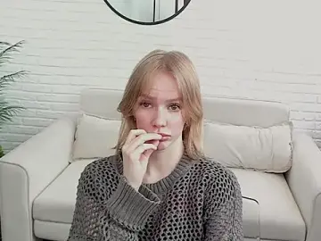 Poly_Sweet  live sex cam