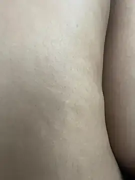 Dr_riya  live sex cam