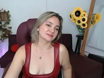 Ghada_milf  live sex cam