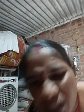 Hot_shiri  live sex cam