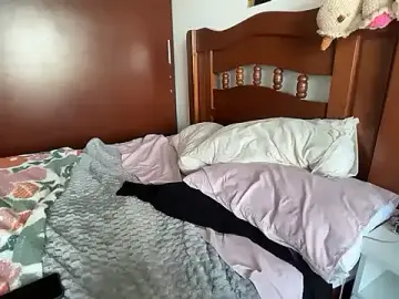 Isislove  live sex cam