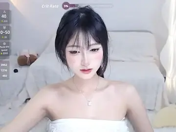 Lucya-a  live sex cam