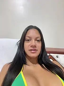 Mamacita888  live sex cam