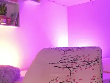 Melifluaa  live sex cam