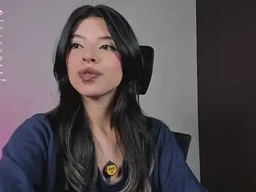 NanakoDollx  live sex cam
