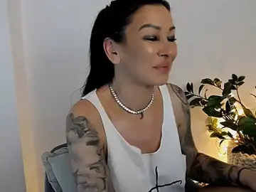 Xentthia  live sex cam