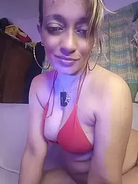 Laemma81  live sex cam