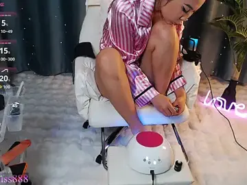 Limkiss  live sex cam