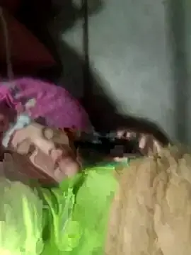 Huong-thao  live sex cam