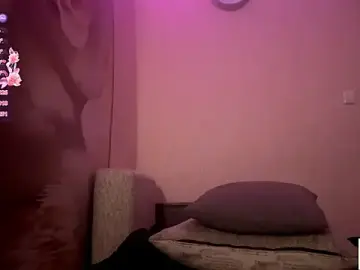 Kiaicatie  live sex cam