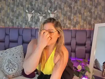 NicoleDiior  live sex cam