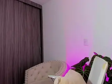 Sara_Leblanc  live sex cam